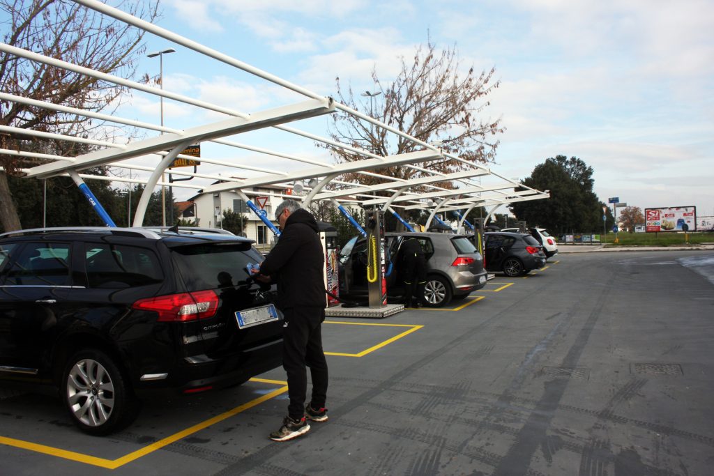 Autolavaggio Jesi